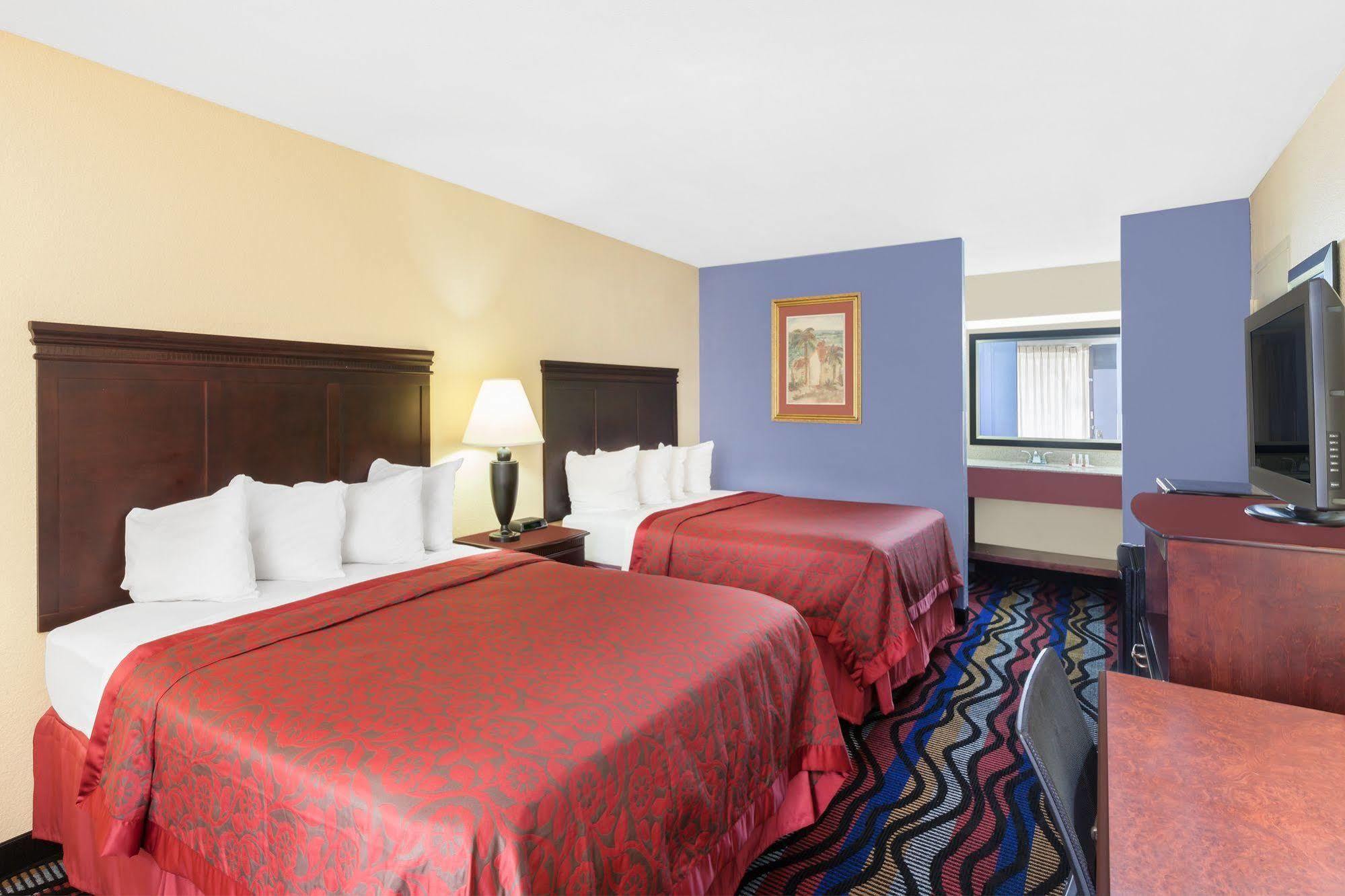 Days Inn By Wyndham Uvalde Exterior foto