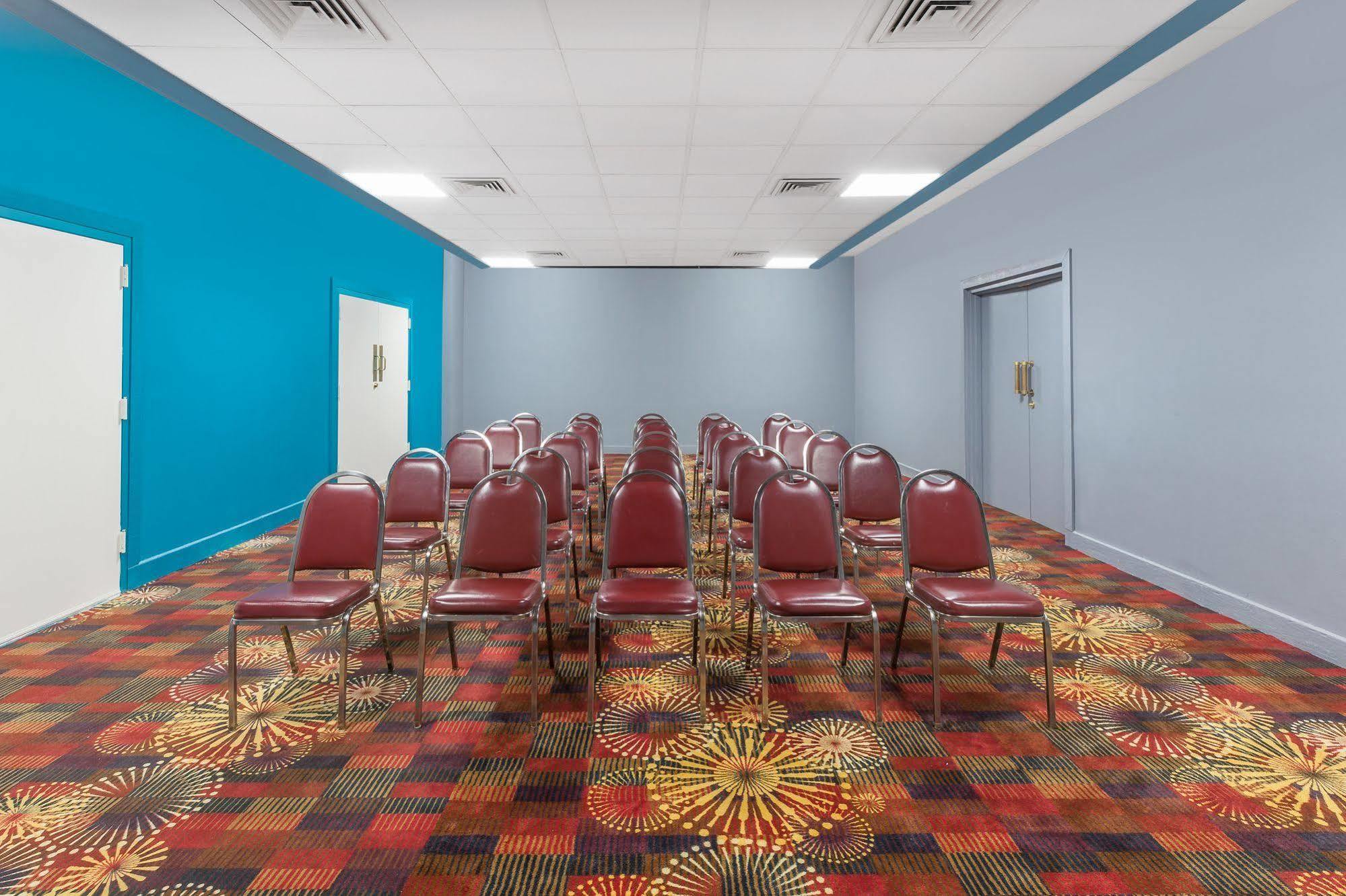Days Inn By Wyndham Uvalde Exterior foto